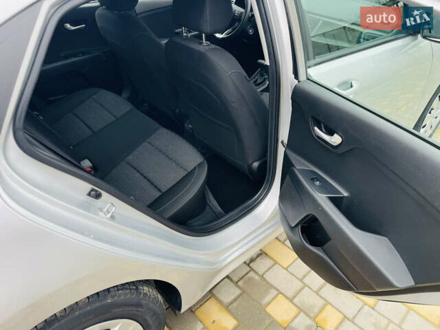 Серый Киа Рио, объемом двигателя 1.59 л и пробегом 68 тыс. км за 11900 $, фото 13 на Automoto.ua