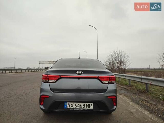 Серый Киа Рио, объемом двигателя 1.59 л и пробегом 140 тыс. км за 9900 $, фото 4 на Automoto.ua