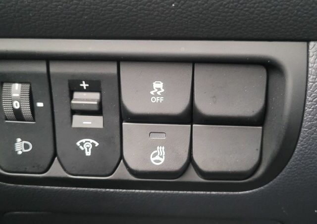 Серый Киа Рио, объемом двигателя 1.4 л и пробегом 43 тыс. км за 6500 $, фото 6 на Automoto.ua