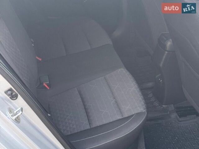 Серый Киа Рио, объемом двигателя 1.59 л и пробегом 82 тыс. км за 9700 $, фото 13 на Automoto.ua