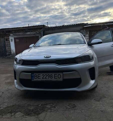 Серый Киа Рио, объемом двигателя 1.59 л и пробегом 70 тыс. км за 11500 $, фото 3 на Automoto.ua