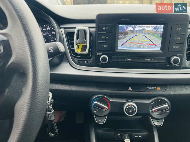 Серый Киа Рио, объемом двигателя 1.59 л и пробегом 68 тыс. км за 11900 $, фото 17 на Automoto.ua