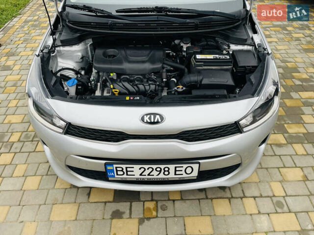 Серый Киа Рио, объемом двигателя 1.59 л и пробегом 68 тыс. км за 11900 $, фото 10 на Automoto.ua
