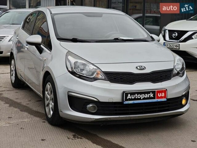 Серый Киа Рио, объемом двигателя 1.2 л и пробегом 83 тыс. км за 8390 $, фото 2 на Automoto.ua