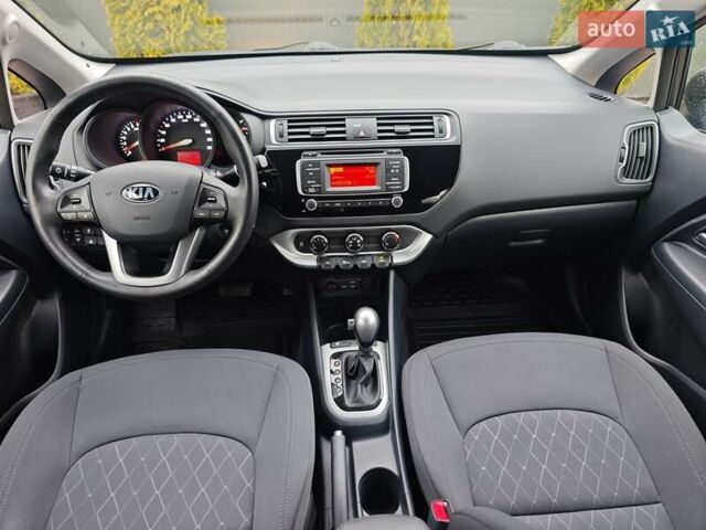 Серый Киа Рио, объемом двигателя 1.4 л и пробегом 14 тыс. км за 13900 $, фото 32 на Automoto.ua