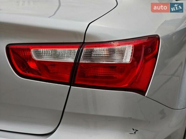 Сірий Кіа Ріо, об'ємом двигуна 1.2 л та пробігом 83 тис. км за 8390 $, фото 9 на Automoto.ua