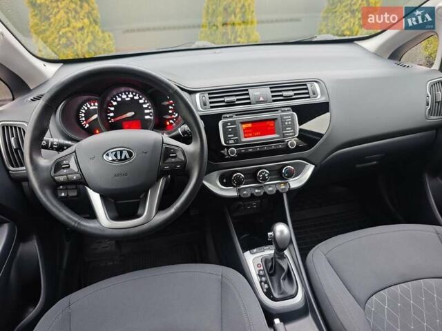 Серый Киа Рио, объемом двигателя 1.4 л и пробегом 14 тыс. км за 13900 $, фото 34 на Automoto.ua