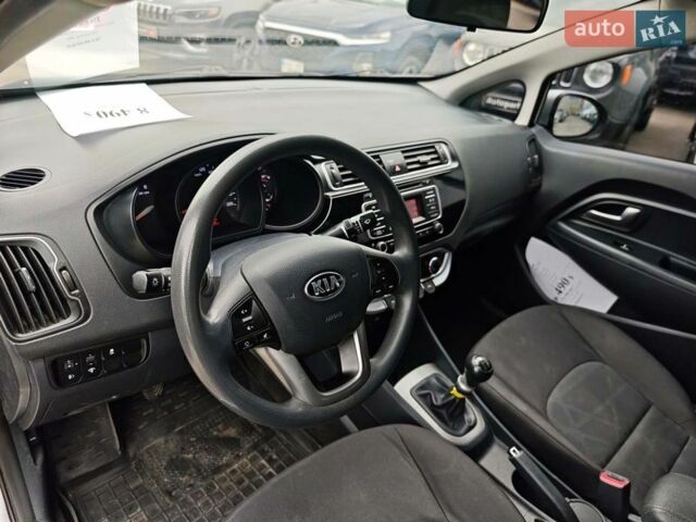 Сірий Кіа Ріо, об'ємом двигуна 1.2 л та пробігом 83 тис. км за 8490 $, фото 17 на Automoto.ua