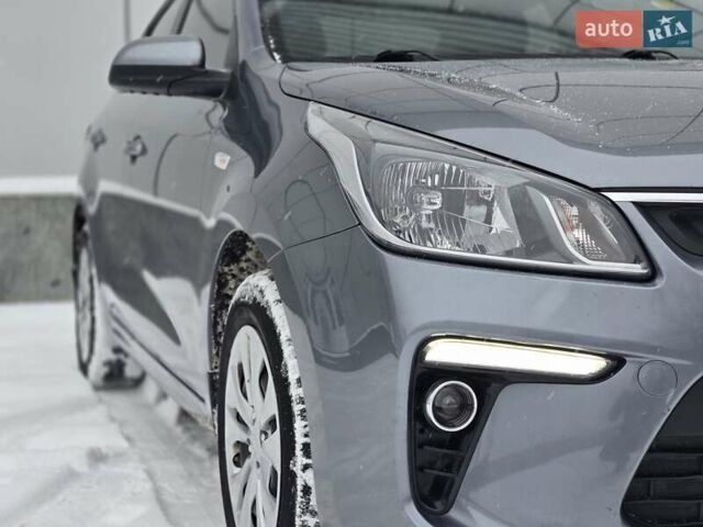 Серый Киа Рио, объемом двигателя 1.59 л и пробегом 91 тыс. км за 11900 $, фото 18 на Automoto.ua