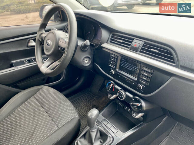 Серый Киа Рио, объемом двигателя 1.4 л и пробегом 76 тыс. км за 9700 $, фото 24 на Automoto.ua