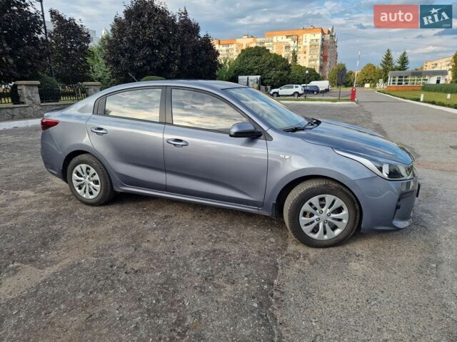 Серый Киа Рио, объемом двигателя 1.59 л и пробегом 113 тыс. км за 11000 $, фото 10 на Automoto.ua