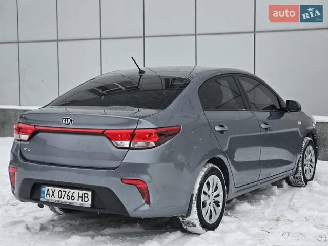 Серый Киа Рио, объемом двигателя 1.59 л и пробегом 91 тыс. км за 11900 $, фото 6 на Automoto.ua