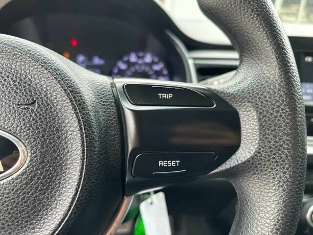 Серый Киа Рио, объемом двигателя 1.6 л и пробегом 47 тыс. км за 6500 $, фото 9 на Automoto.ua