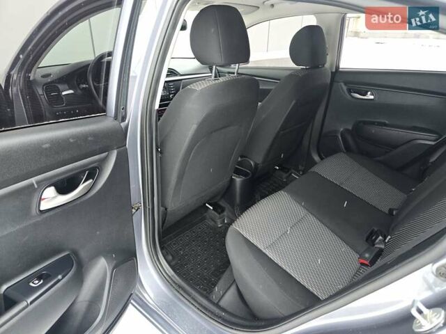 Серый Киа Рио, объемом двигателя 1.59 л и пробегом 91 тыс. км за 11900 $, фото 33 на Automoto.ua