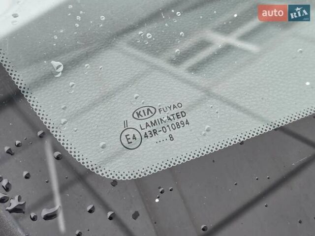 Серый Киа Рио, объемом двигателя 1.59 л и пробегом 91 тыс. км за 11900 $, фото 23 на Automoto.ua