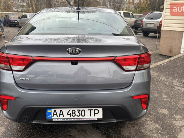 Серый Киа Рио, объемом двигателя 1.59 л и пробегом 124 тыс. км за 14000 $, фото 8 на Automoto.ua