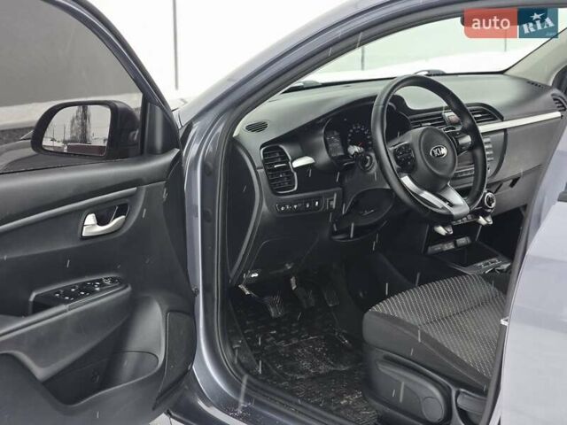 Серый Киа Рио, объемом двигателя 1.59 л и пробегом 91 тыс. км за 11900 $, фото 26 на Automoto.ua