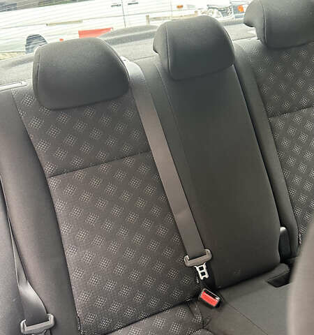 Серый Киа Рио, объемом двигателя 1.59 л и пробегом 122 тыс. км за 14800 $, фото 19 на Automoto.ua