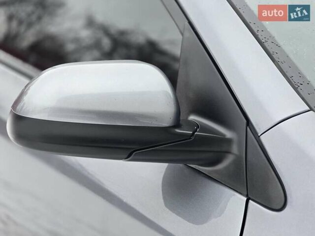 Серый Киа Рио, объемом двигателя 1.59 л и пробегом 91 тыс. км за 11900 $, фото 22 на Automoto.ua