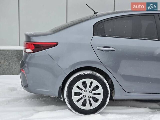 Серый Киа Рио, объемом двигателя 1.59 л и пробегом 91 тыс. км за 11900 $, фото 11 на Automoto.ua