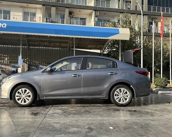 Серый Киа Рио, объемом двигателя 1.59 л и пробегом 91 тыс. км за 10500 $, фото 1 на Automoto.ua