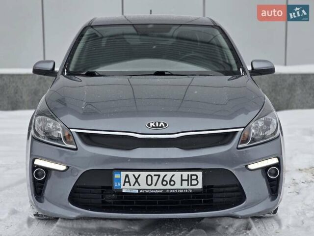 Серый Киа Рио, объемом двигателя 1.59 л и пробегом 91 тыс. км за 11900 $, фото 1 на Automoto.ua
