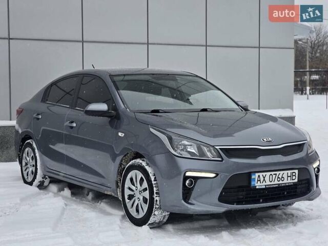 Серый Киа Рио, объемом двигателя 1.59 л и пробегом 91 тыс. км за 11900 $, фото 8 на Automoto.ua