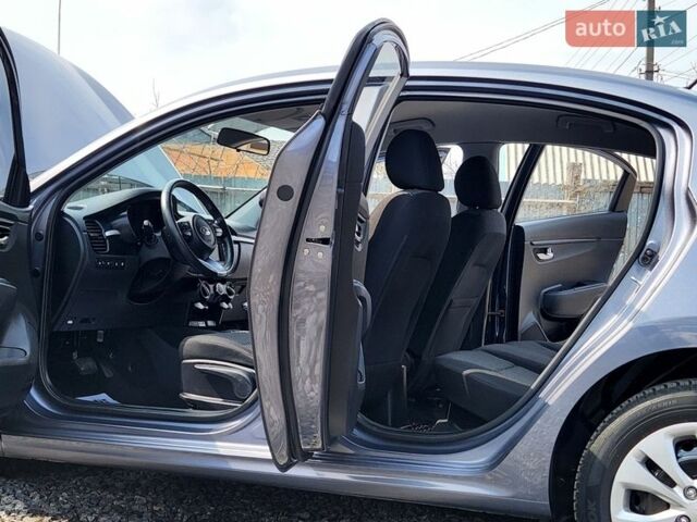 Сірий Кіа Ріо, об'ємом двигуна 1.37 л та пробігом 135 тис. км за 12999 $, фото 35 на Automoto.ua