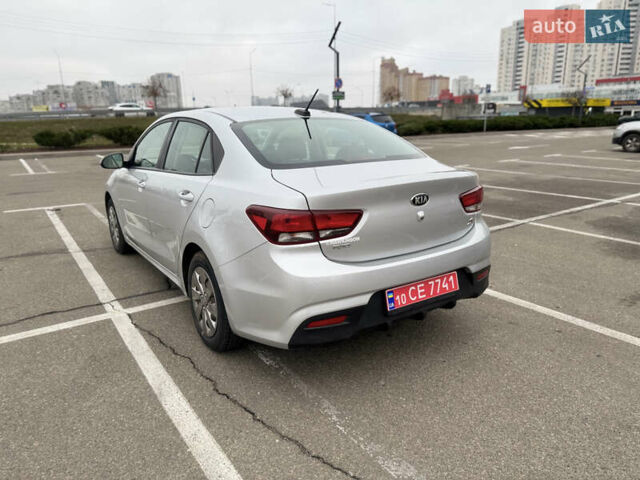 Серый Киа Рио, объемом двигателя 1.6 л и пробегом 65 тыс. км за 12800 $, фото 7 на Automoto.ua