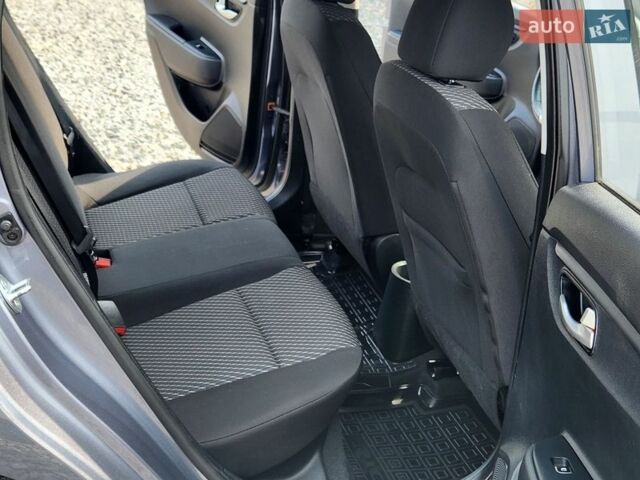 Сірий Кіа Ріо, об'ємом двигуна 1.37 л та пробігом 135 тис. км за 12999 $, фото 40 на Automoto.ua