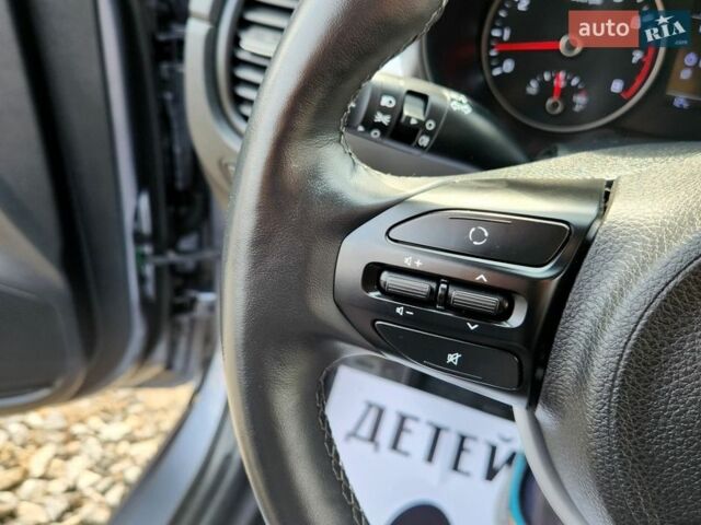 Сірий Кіа Ріо, об'ємом двигуна 1.37 л та пробігом 135 тис. км за 12999 $, фото 25 на Automoto.ua