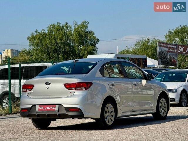 Серый Киа Рио, объемом двигателя 1.59 л и пробегом 68 тыс. км за 10900 $, фото 5 на Automoto.ua