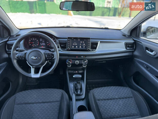 Серый Киа Рио, объемом двигателя 1.59 л и пробегом 65 тыс. км за 12700 $, фото 27 на Automoto.ua