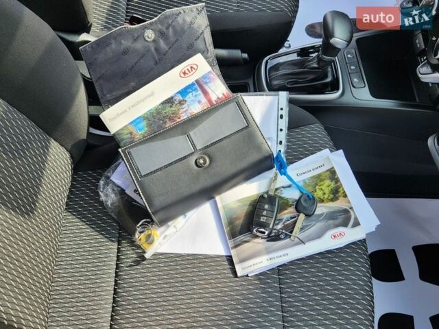 Сірий Кіа Ріо, об'ємом двигуна 1.37 л та пробігом 135 тис. км за 12999 $, фото 50 на Automoto.ua