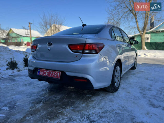 Серый Киа Рио, объемом двигателя 1.59 л и пробегом 65 тыс. км за 12700 $, фото 9 на Automoto.ua