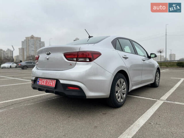 Серый Киа Рио, объемом двигателя 1.6 л и пробегом 65 тыс. км за 12800 $, фото 13 на Automoto.ua