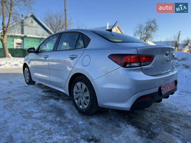 Серый Киа Рио, объемом двигателя 1.59 л и пробегом 65 тыс. км за 12700 $, фото 18 на Automoto.ua