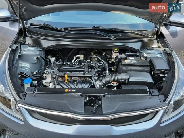 Сірий Кіа Ріо, об'ємом двигуна 1.37 л та пробігом 135 тис. км за 12999 $, фото 47 на Automoto.ua