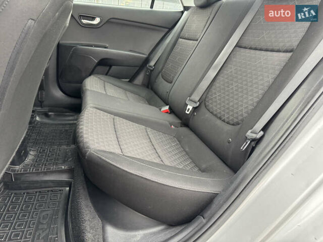 Серый Киа Рио, объемом двигателя 1.6 л и пробегом 65 тыс. км за 12800 $, фото 32 на Automoto.ua