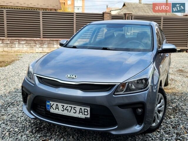 Сірий Кіа Ріо, об'ємом двигуна 1.37 л та пробігом 135 тис. км за 12999 $, фото 4 на Automoto.ua