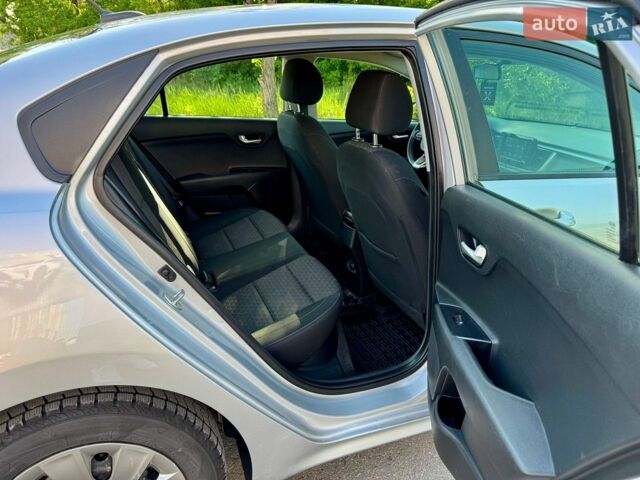 Серый Киа Рио, объемом двигателя 1.59 л и пробегом 68 тыс. км за 10900 $, фото 39 на Automoto.ua