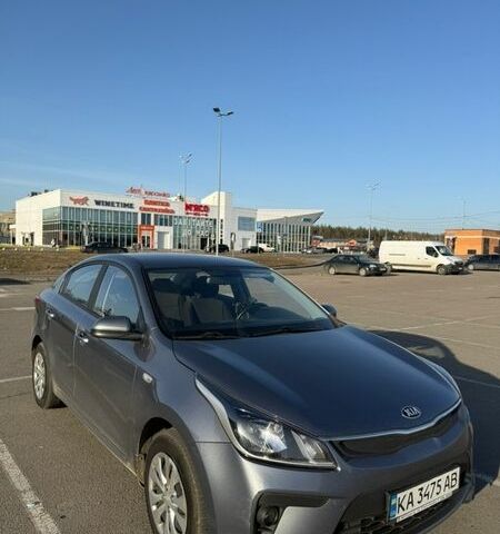 Серый Киа Рио, объемом двигателя 1.37 л и пробегом 135 тыс. км за 11100 $, фото 2 на Automoto.ua