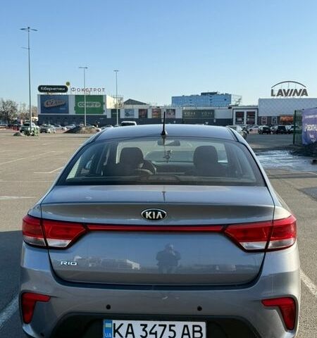 Серый Киа Рио, объемом двигателя 1.37 л и пробегом 135 тыс. км за 11100 $, фото 5 на Automoto.ua
