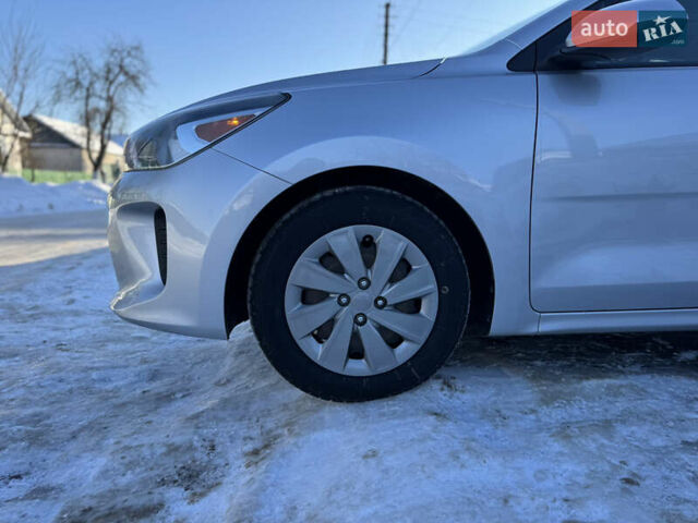 Серый Киа Рио, объемом двигателя 1.59 л и пробегом 65 тыс. км за 12700 $, фото 21 на Automoto.ua