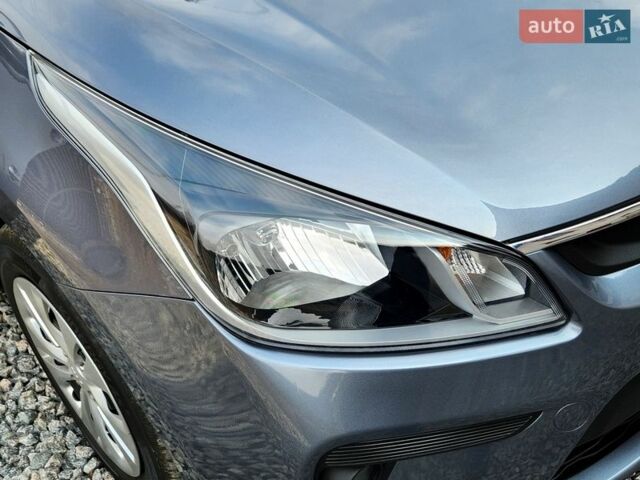 Сірий Кіа Ріо, об'ємом двигуна 1.37 л та пробігом 135 тис. км за 12999 $, фото 48 на Automoto.ua