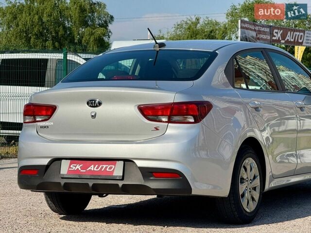 Серый Киа Рио, объемом двигателя 1.59 л и пробегом 68 тыс. км за 10900 $, фото 73 на Automoto.ua