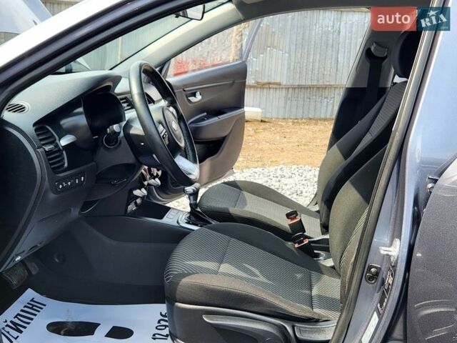Сірий Кіа Ріо, об'ємом двигуна 1.37 л та пробігом 135 тис. км за 12999 $, фото 19 на Automoto.ua