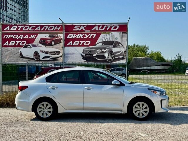 Серый Киа Рио, объемом двигателя 1.59 л и пробегом 68 тыс. км за 10900 $, фото 4 на Automoto.ua