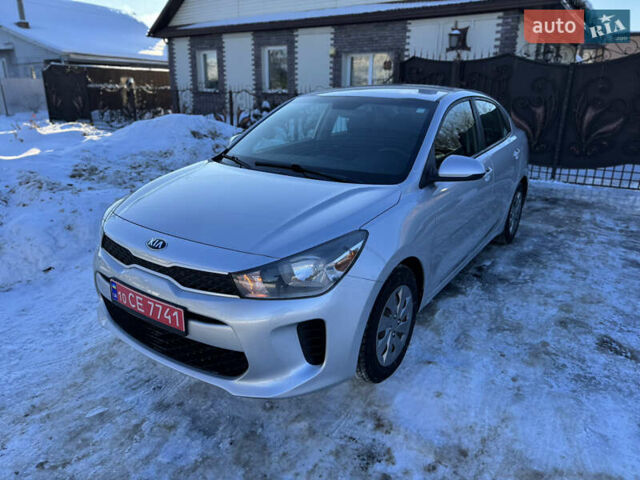 Серый Киа Рио, объемом двигателя 1.59 л и пробегом 65 тыс. км за 12700 $, фото 4 на Automoto.ua