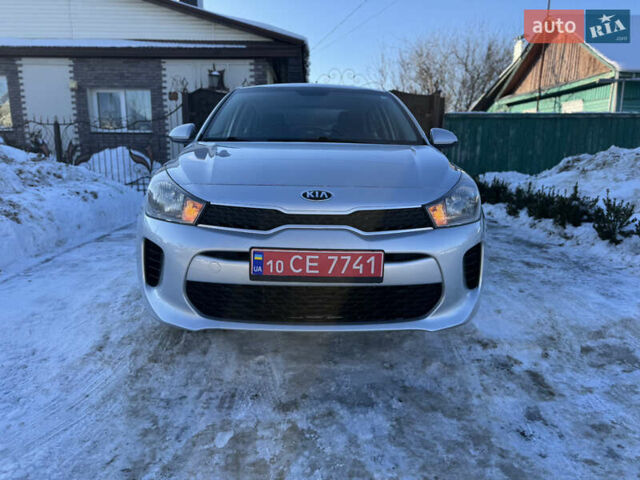 Серый Киа Рио, объемом двигателя 1.59 л и пробегом 65 тыс. км за 12700 $, фото 3 на Automoto.ua
